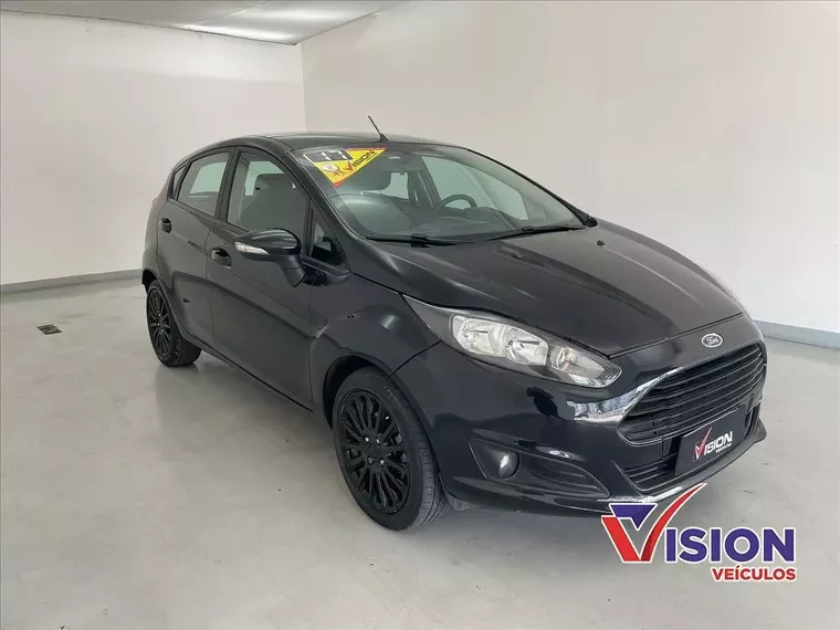 Ford Fiesta Preto 1