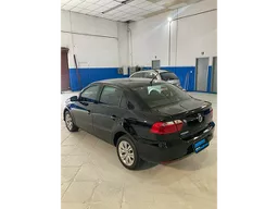 Volkswagen Voyage