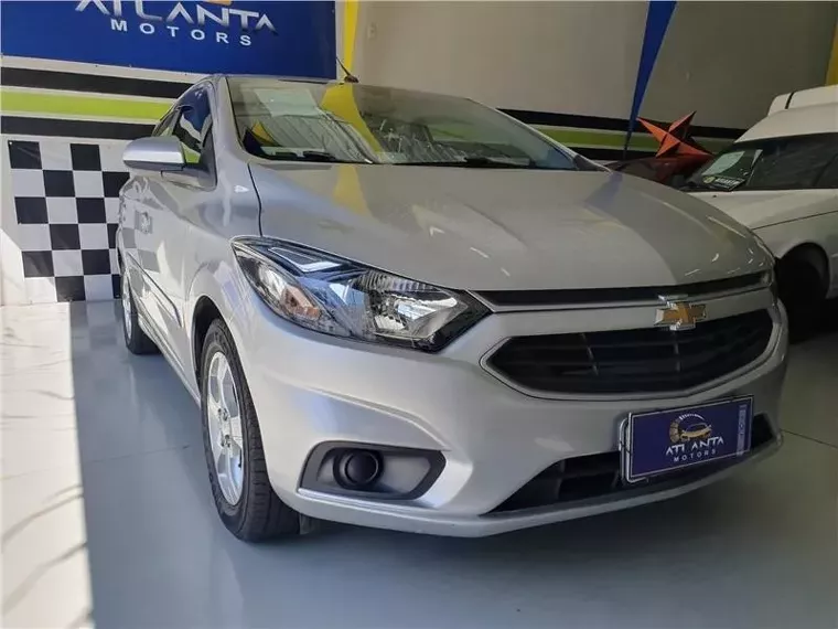 Chevrolet Prisma Prata 2