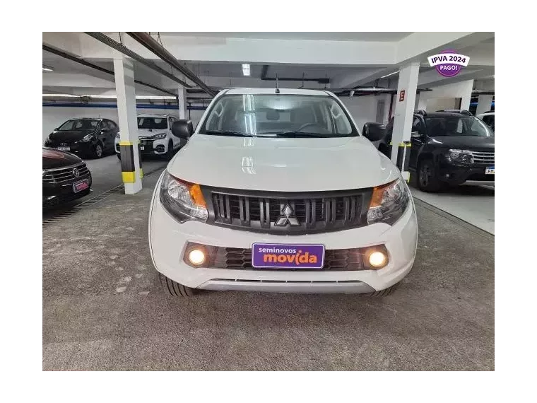 Mitsubishi L200 Branco 1