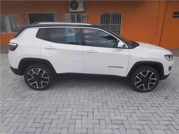 Jeep Compass Branco 13