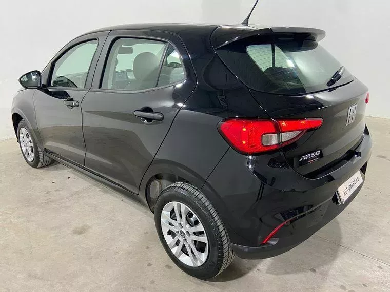 Fiat Argo Preto 6