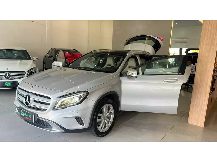 Mercedes-benz GLA 200 Prata 5