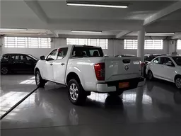 Nissan Frontier