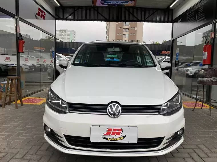 Volkswagen Fox Branco 13