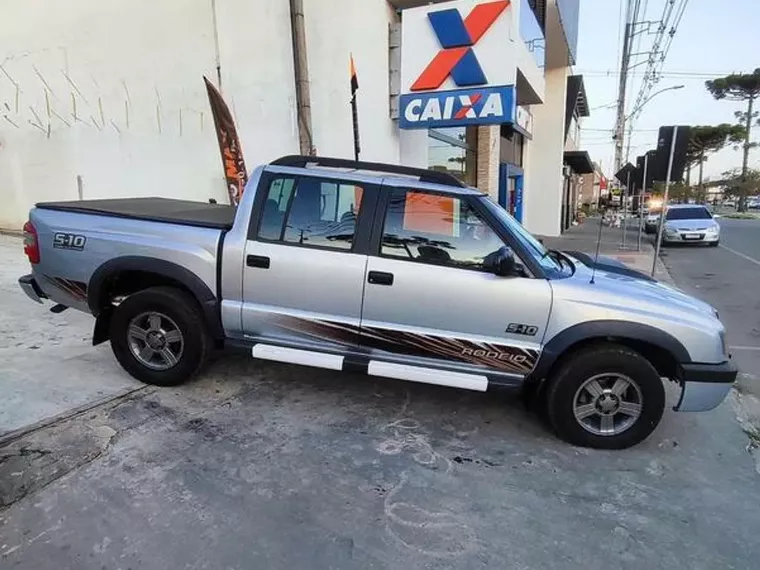 Chevrolet S10 Prata 3