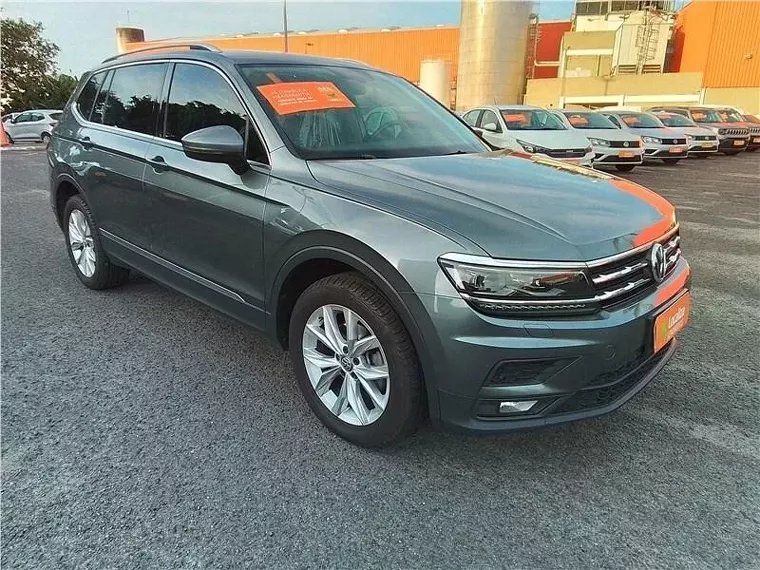 Volkswagen Tiguan Cinza 12