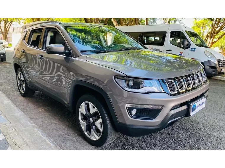 Jeep Compass Cinza 4