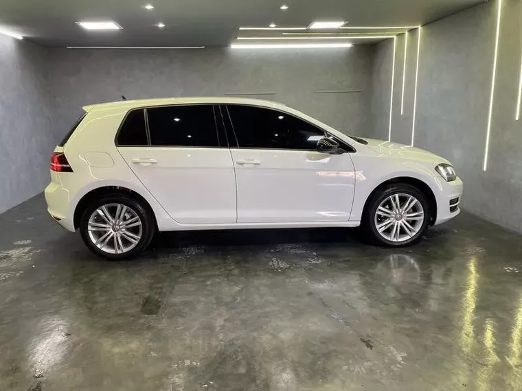 Volkswagen Golf Branco 28