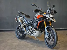 Tiger 900