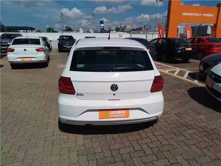 Volkswagen Gol Branco 6