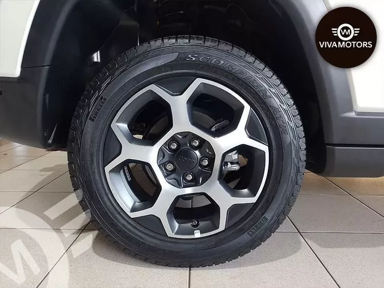 Jeep Compass Branco 10