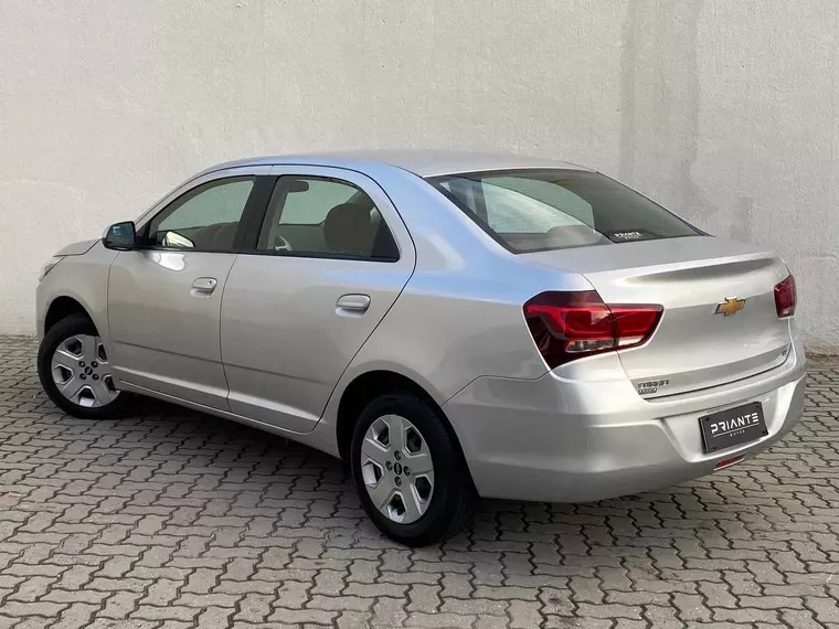 Chevrolet Cobalt Prata 4