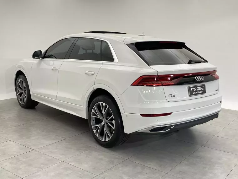 Audi Q8 Branco 7