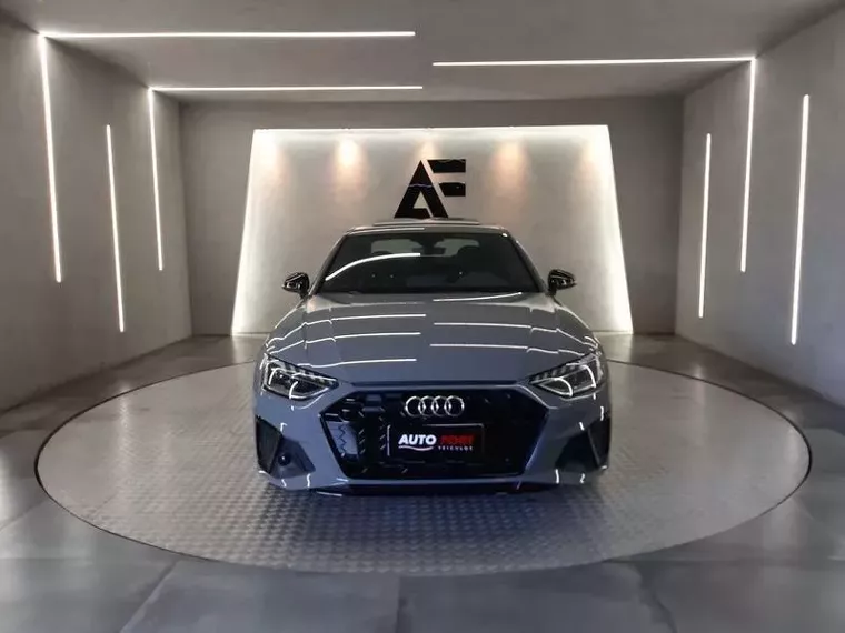 Audi A4 Cinza 1