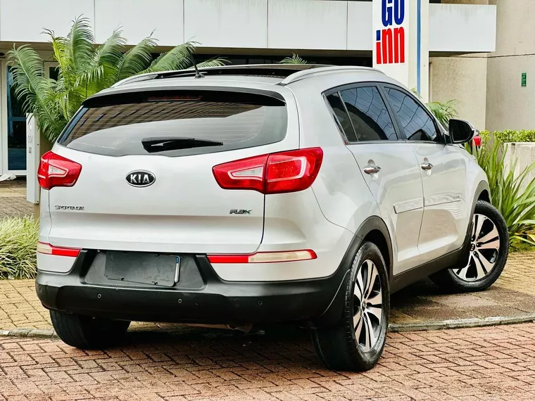 KIA Sportage Prata 6