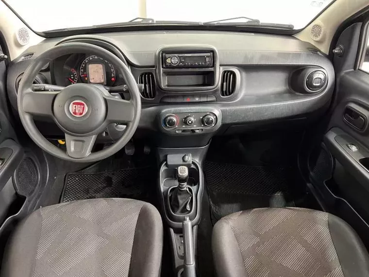 Fiat Mobi Preto 2