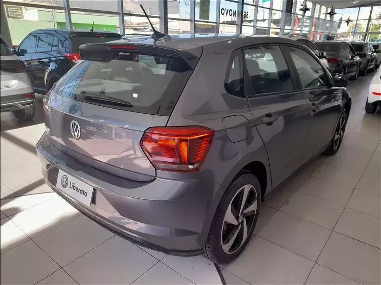 Volkswagen Polo Hatch Cinza 1