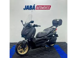 Xmax