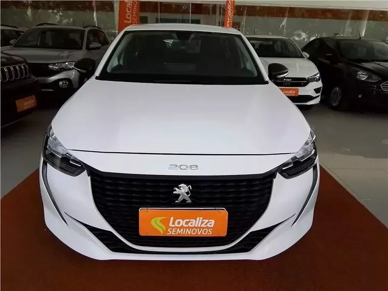 Peugeot 208 Branco 7