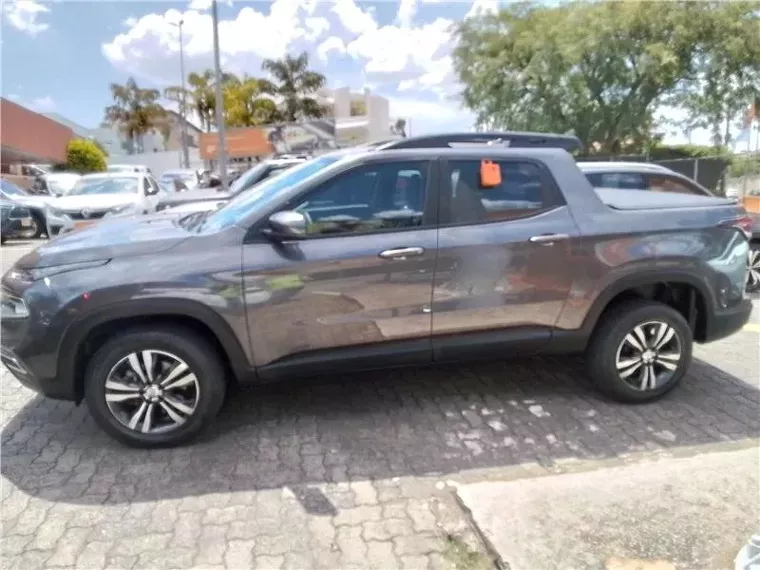 Fiat Toro Cinza 5