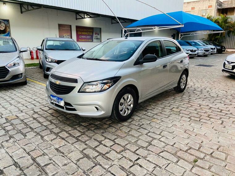 Chevrolet Onix Prata 4