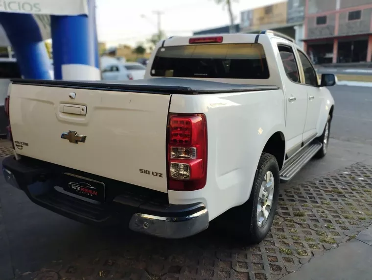 Chevrolet S10 Branco 7