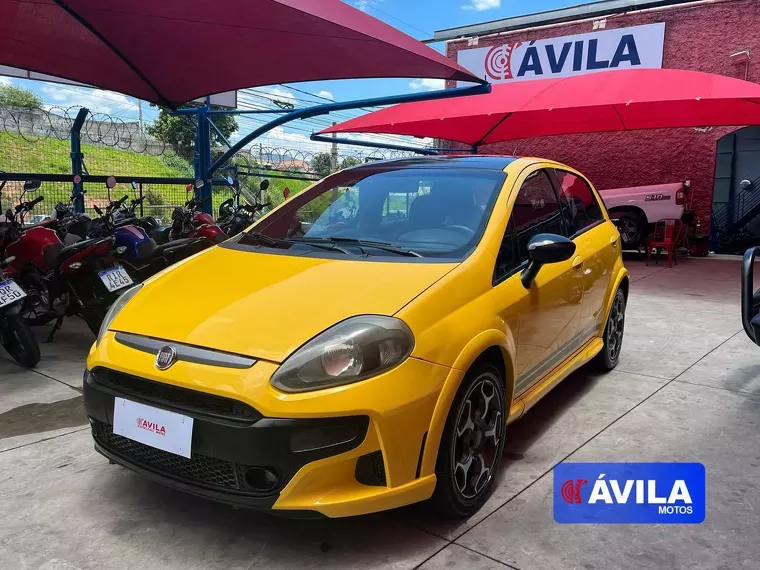 Fiat Punto Amarelo 1