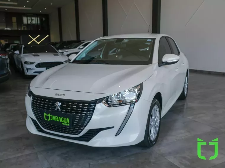 Peugeot 208 Branco 6