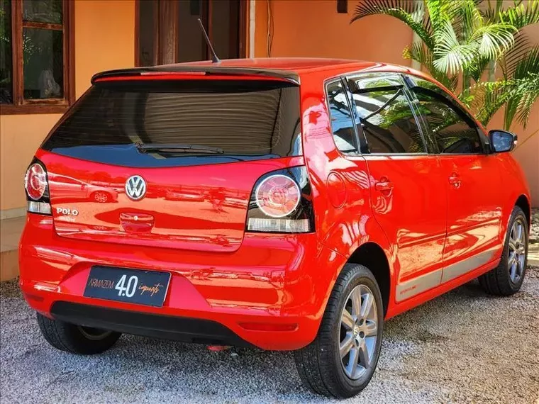 Volkswagen Polo Hatch Vermelho 2