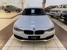 320i