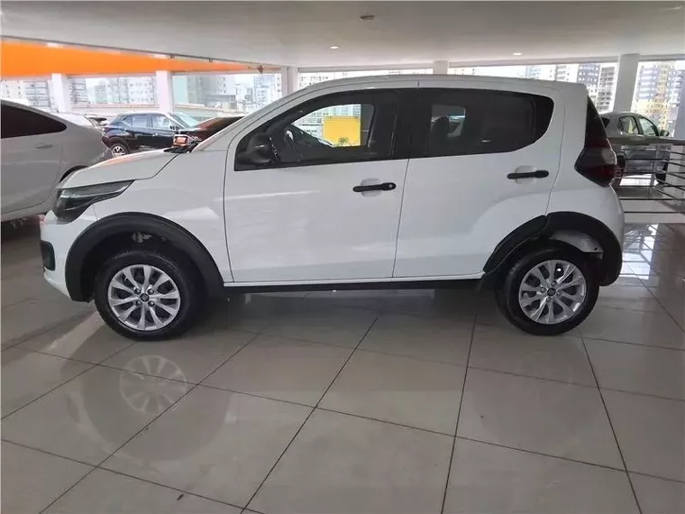 Fiat Mobi Branco 7