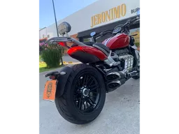 Triumph Rocket III