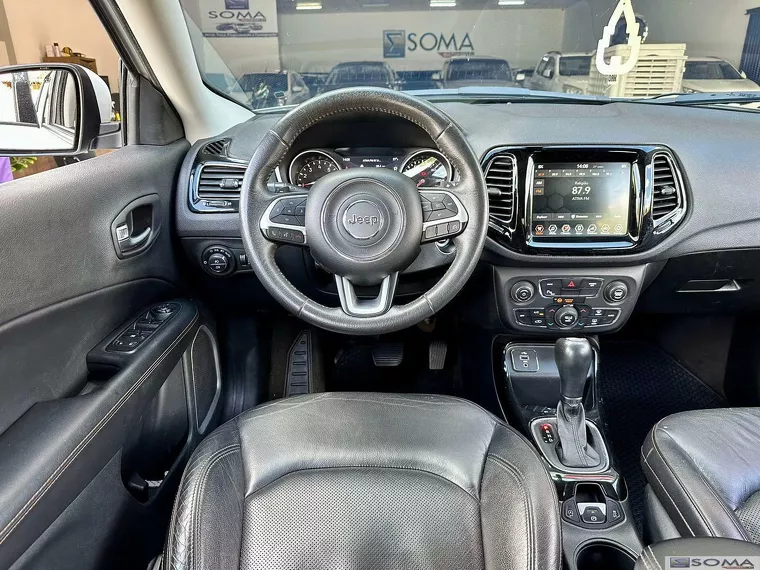 Jeep Compass Branco 10