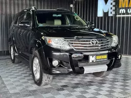 Toyota Hilux SW4