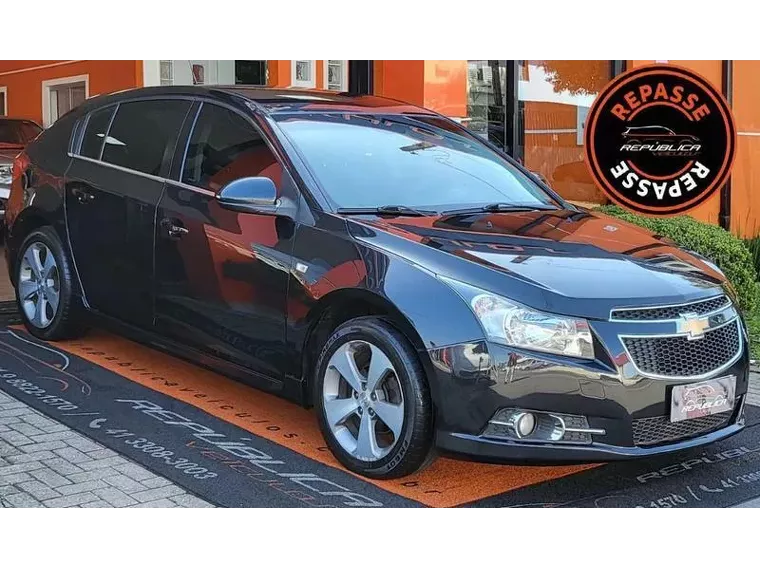 Chevrolet Cruze Preto 13