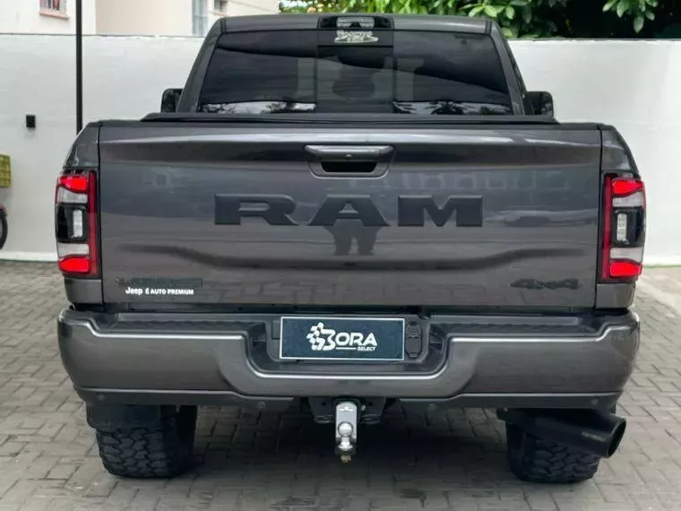 RAM 2500 Cinza 4