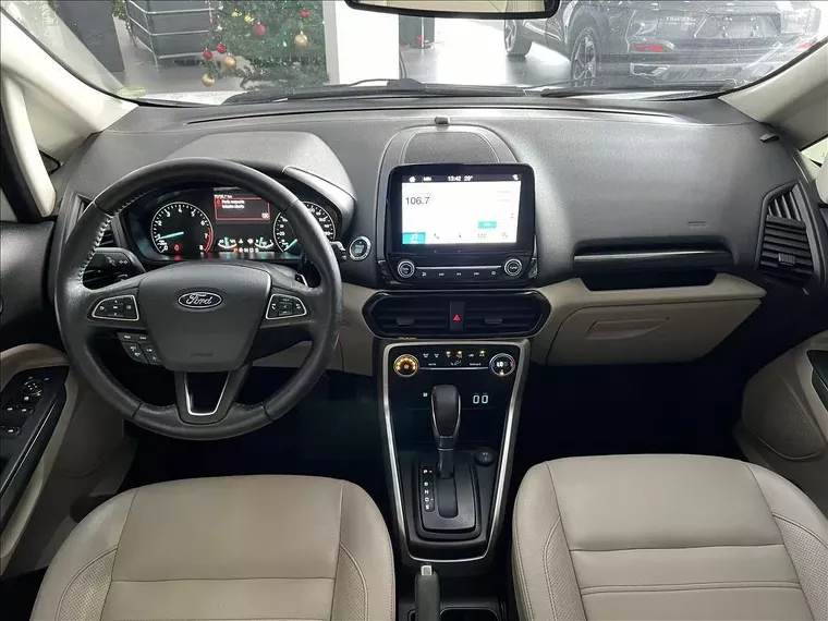 Ford Ecosport Branco 3