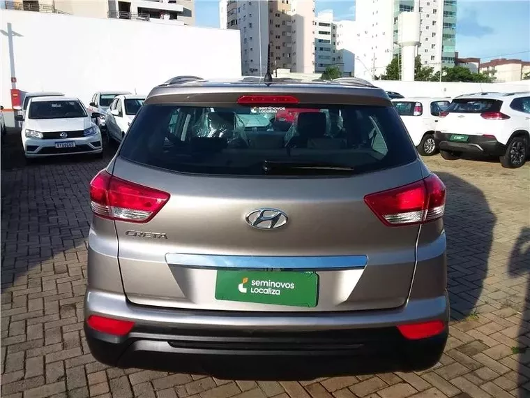 Hyundai Creta Prata 5