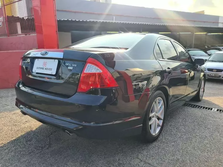 Ford Fusion Preto 4