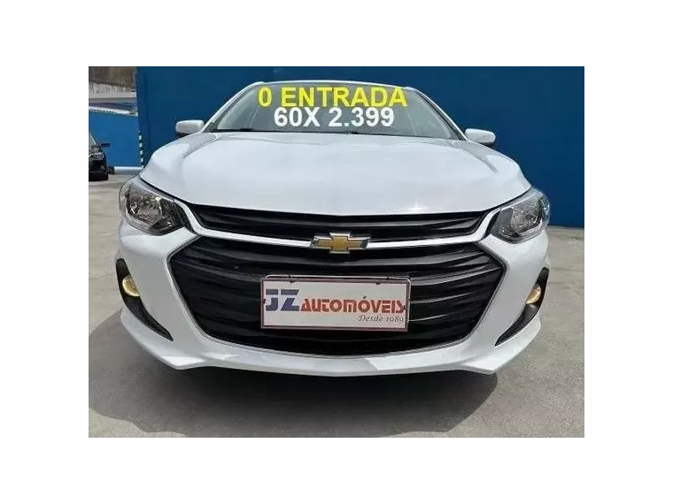 Chevrolet Onix Branco 1