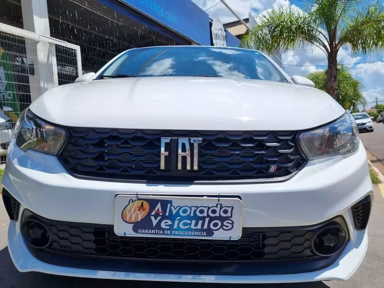 Fiat Argo Branco 8