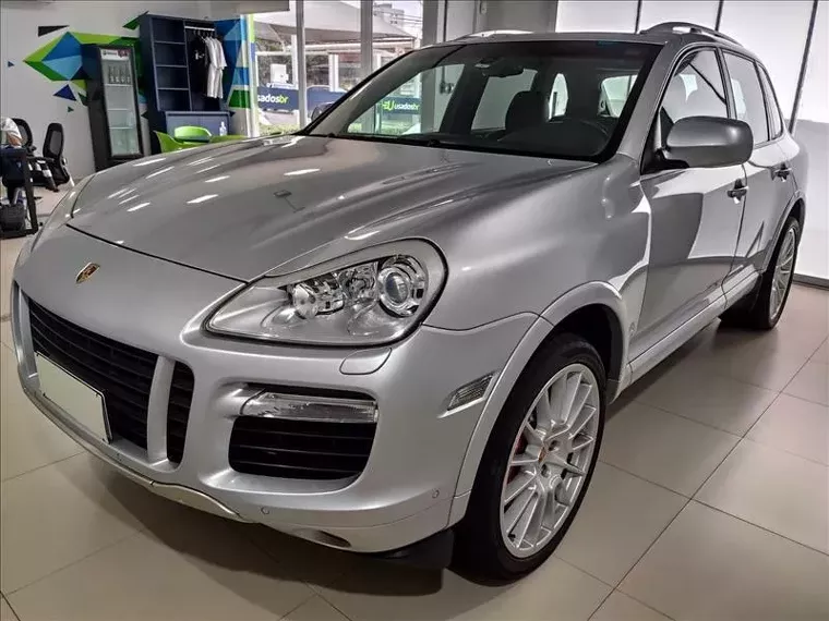 Porsche Cayenne Prata 3