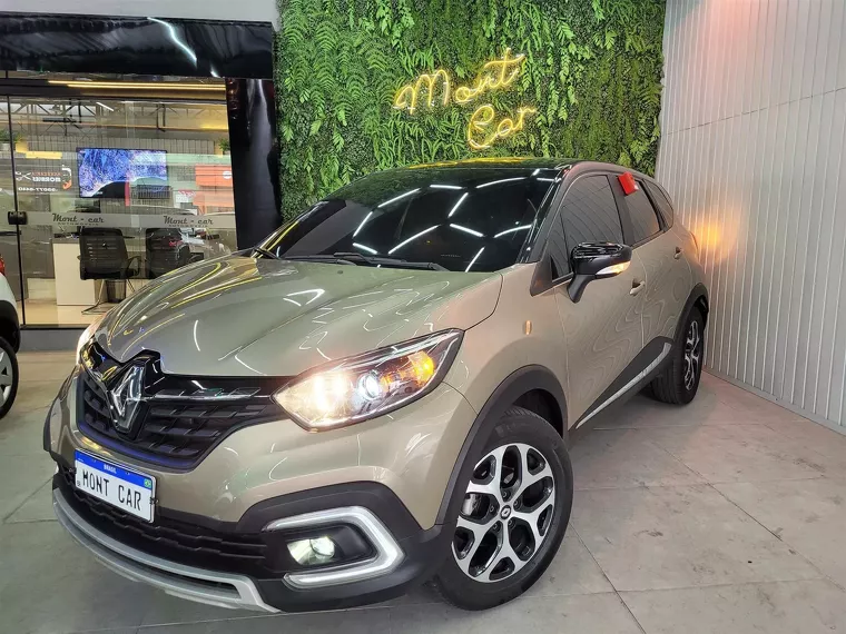 Renault Captur Bege 10