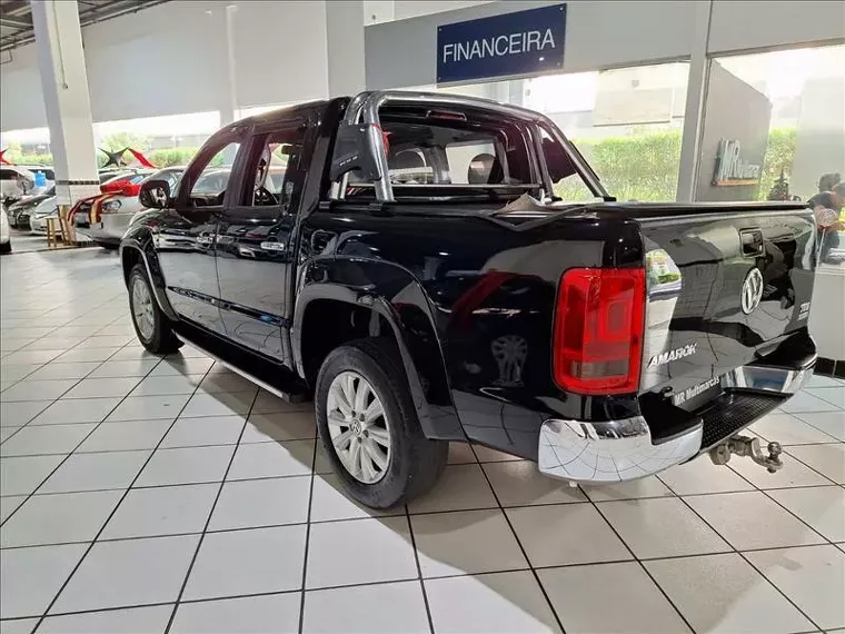 Volkswagen Amarok Preto 2