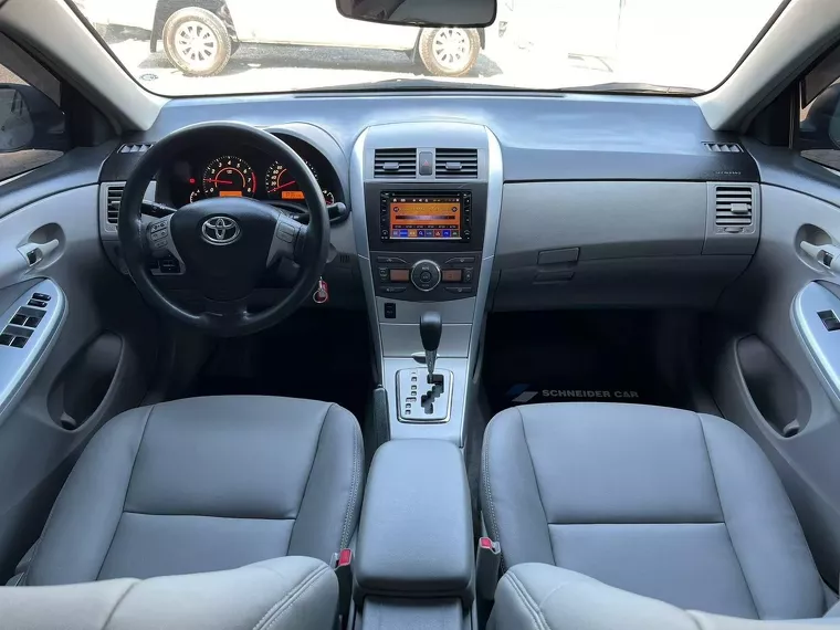 Toyota Corolla Cinza 11