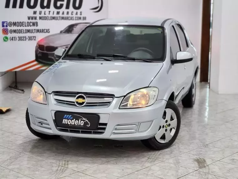 Chevrolet Prisma Prata 5