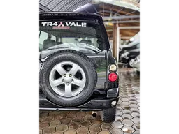 Mitsubishi Pajero TR4