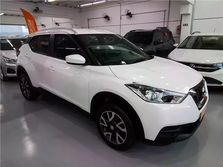 Nissan Kicks Branco 1