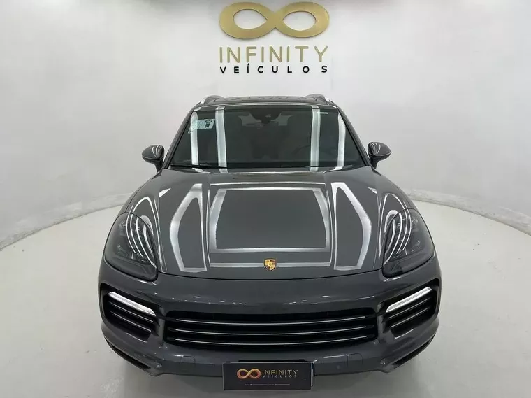 Porsche Cayenne Cinza 13